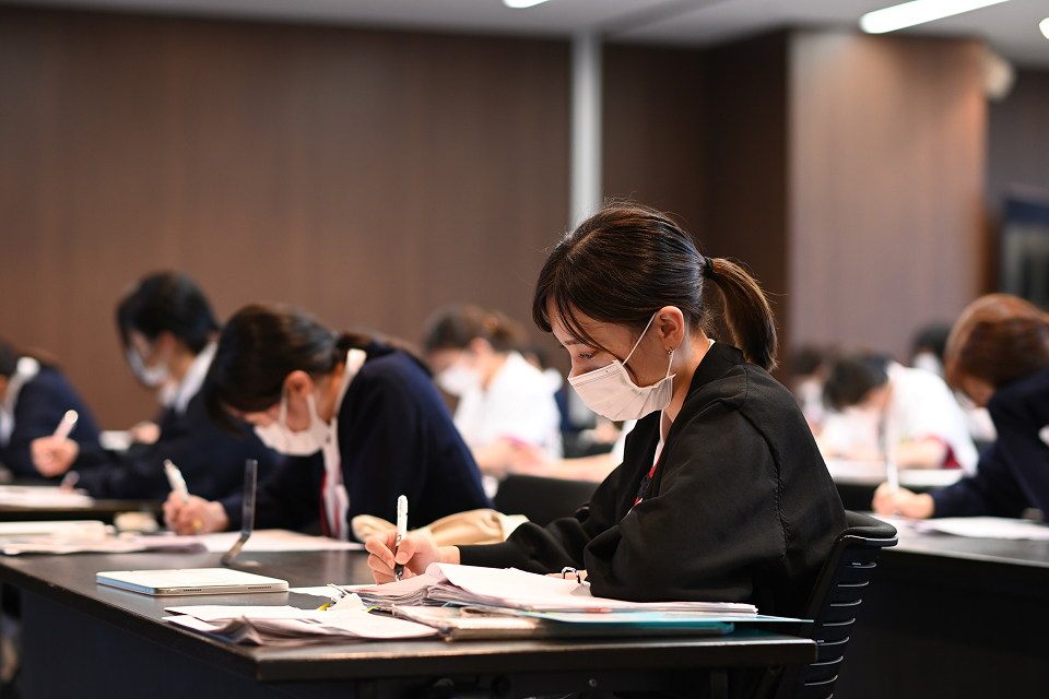 振り返り会の様子
